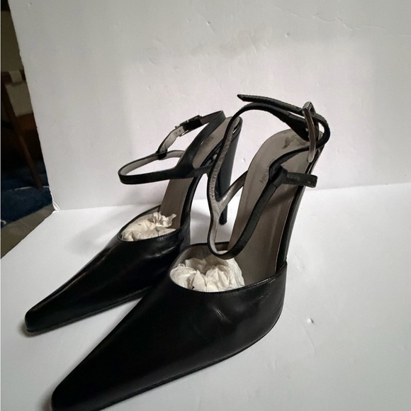 Gucci Elegant Black Stiletto Pointed-Toe Slingback Pumps Size 7 1/2 - Picture 8 of 15